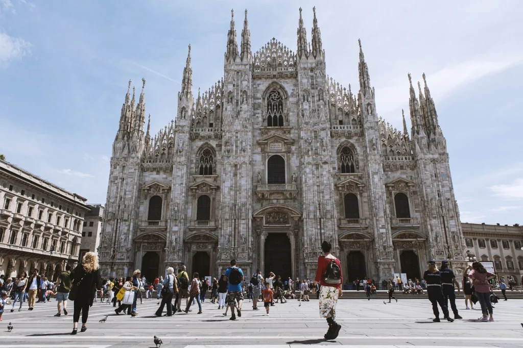 Best Time to Visit Italy: The Ultimate Month-by-Month Guide for Luxury Travelers